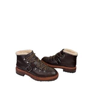 CHANEL Womens Brown Leather Shearling Lined Quilted Combat Lug Short Boot 39